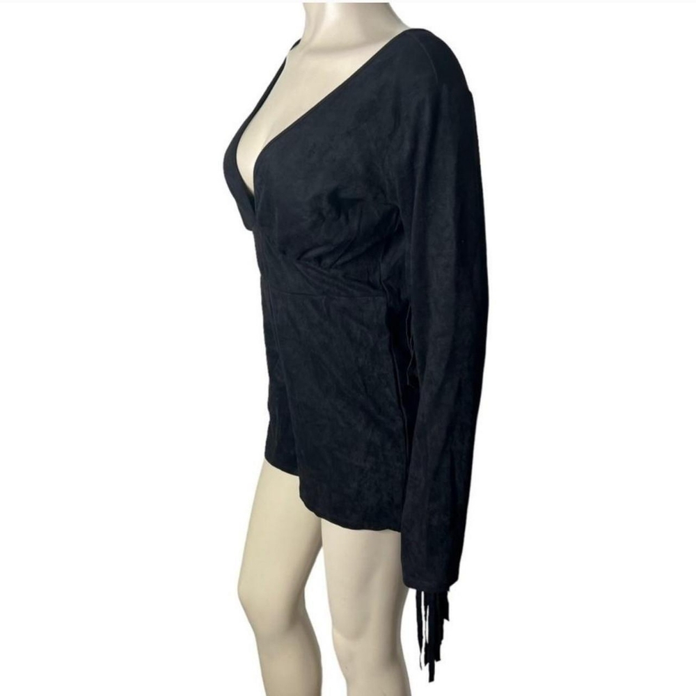 🆕Black Suede Low Cut Open Back Long Sleeve Fringe Thick Romper~Size 1 XL - Picture 6 of 8